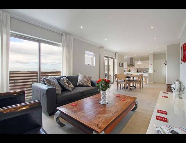 2 BEDROOM PROPERTY TO RENT IN MUIZENBERG